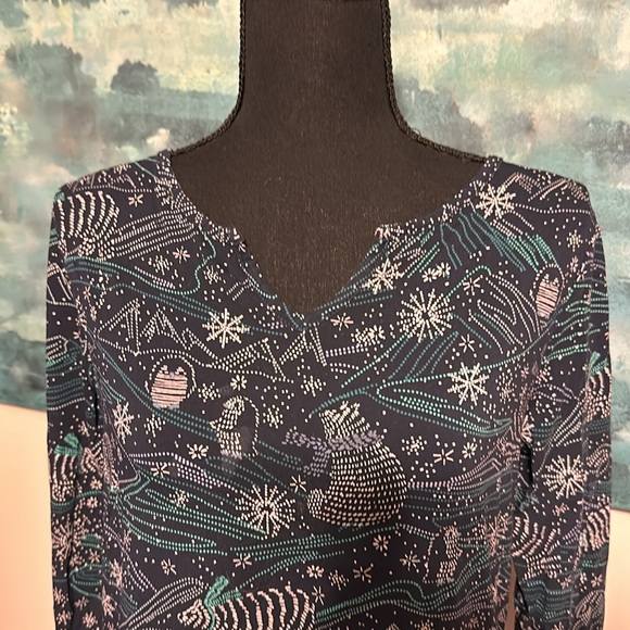 Navy blue fun print top Christopher and banks - Picture 4 of 6